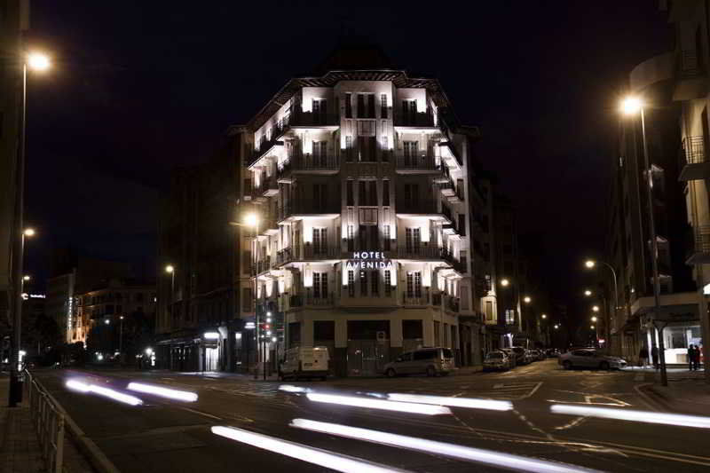 Hotel Avenida Pamplona Exterior photo